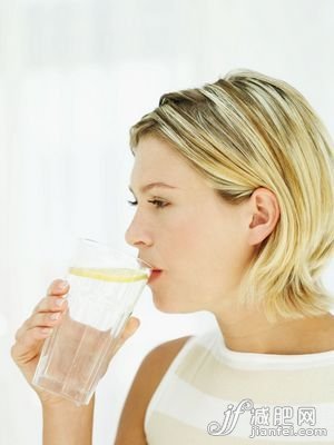 节食减肥会引起糖尿病吗 10260362a-5_650x2000.jpg