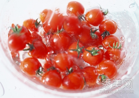 4大水煮西红柿减肥方法 瘦成模特-减肥偏方-减