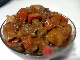 胡萝卜土豆焖牛肉