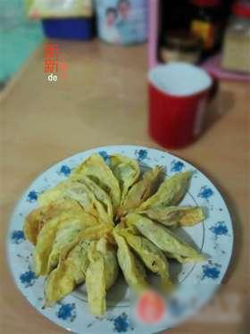 荠菜蛋饺