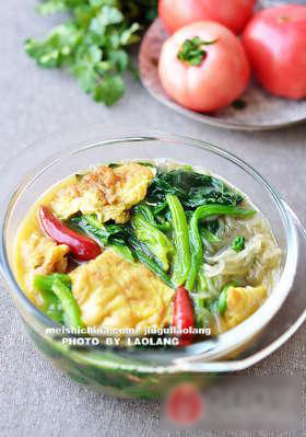 菠菜鸡蛋炖粉条