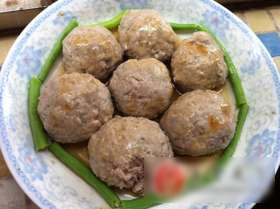 清蒸莲藕丸子