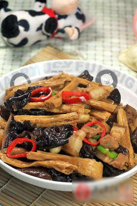 家常腐竹炒肉