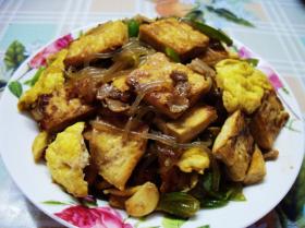 杂炒豆腐